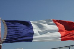 باريس تطالب بتأمين وصول الإسعاف لضحايا  حمص