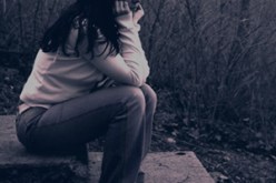 سقط القناع بعد الزواج فاكتشفت أنه رجل مجنون !