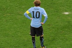 فورلان لعب مباراة هولندا مصابا