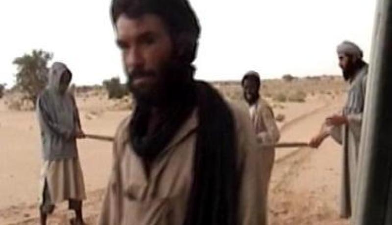 خــالـد أبــو سـلـيـمـان يــفــــرّ بـجـلـــــده