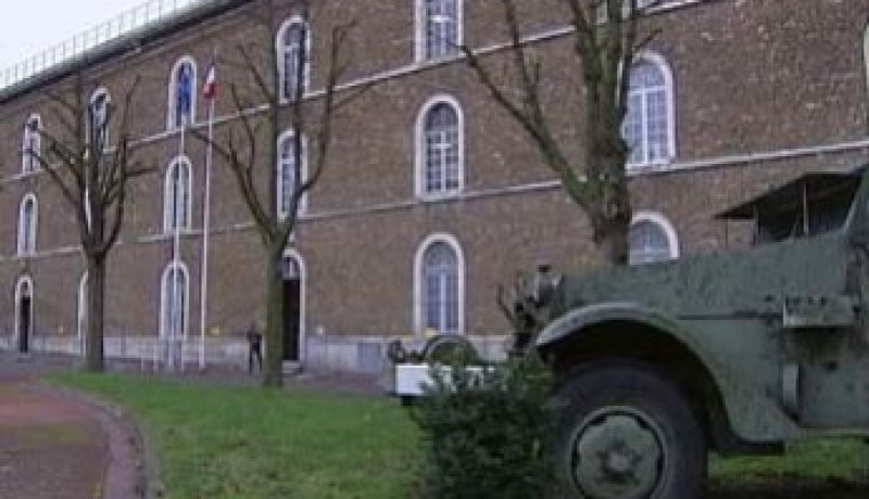 باريس تشدّد إجراءاتها الأمنية تحسبا لأي عملية إرهابية