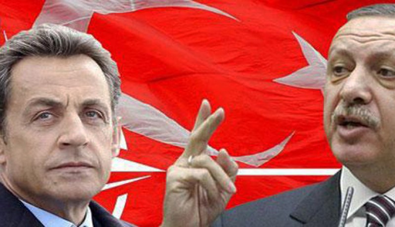 تركيا تحذر فرنسا بشأن مشروع قانون الإبادة الجماعية