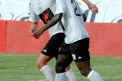 فرانسيس بـاشر التدريبــات مع الإتحاد الليبي وجرجــيــس يعـتــذر للــوفــاق