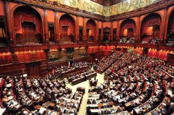 مليار أورو نفقات فرنسا  لمكافحة الإرهاب في 2015