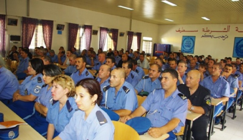 دورة تكوينية لأعوان الشرطة من أجل تحسين أداء عملهم