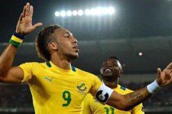 صراع في مدينة ميلان على الجابوني أوباميانج