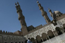 الأزهر ينفي مصادر كتب حنفي بتهمة “إنكار وجود الله”
