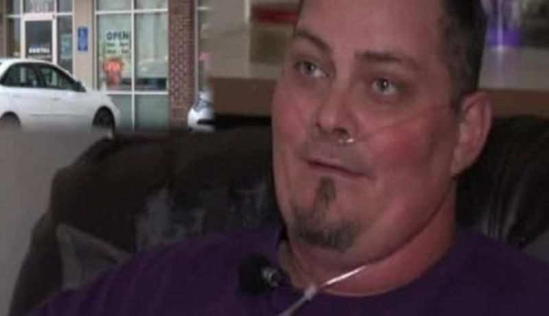 قصد الطبيب لسبب بسيط .. فاستفاق ليجد فمه فارغا من الأسنان