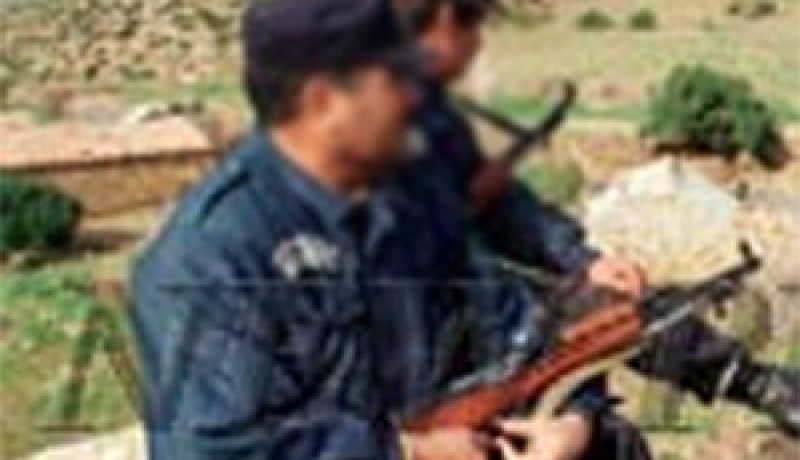 عنصر من الدفاع الذاتي يتجاوز الخطوط الحمراء: استعمل اسم الجنرال “الصادق” وأربك الوزير باتصالات هاتفية