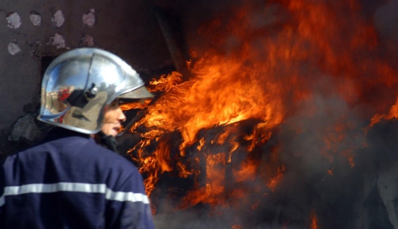 تبسة: إنقاد 5 أفراد من عائلة واحدة في حريق منزل