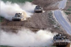 دبابات وطائرات وزوارق إسرائيلية تقصف غزة