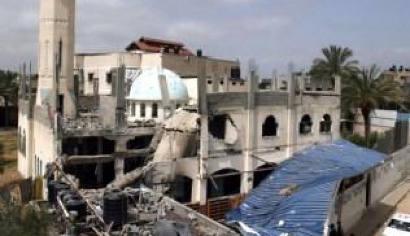 استشهاد مصور التلفزيون الفلسطيني رفقة زوجته ووالدته