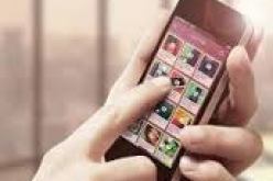 الإنترنيت عبر الهاتف النقال أساس التحول في المجتمع الجزائري