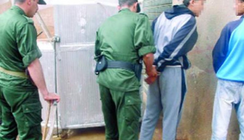 الدرك يفكك شبكة قتلت شابا بعد قضاء سهرة معه في ملهى ليلي بعين تيموشنت