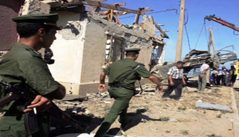 طفل يقود حافلة يقتحم ثكنة ويصيب دركيا بجروح في جيجل