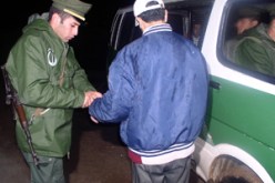 “النهار” ترافق عناصر الشرطة القضائية في مداهمات…جرجرة تتحوّل إلى عاصمة “للمجرمين والمنحرفين”