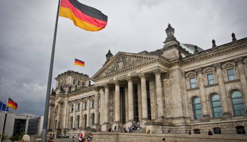 ألمانيا تفتح ذراعيها للراغبين في العمل بها وهذه هي الشروط