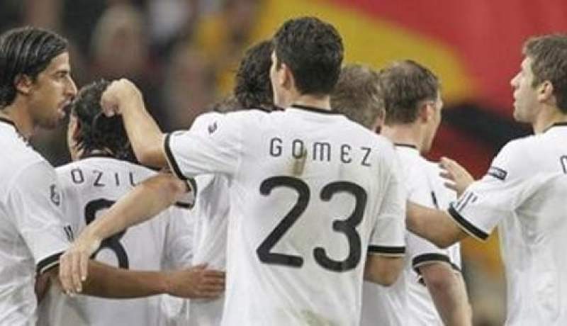 لوف يعترف بوجود مشاكل في المنتخب الالماني