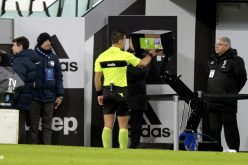 الإتحاد الفرنسي يعتمد رسمياً تقنية الـ “VAR” في “الليغ 1”