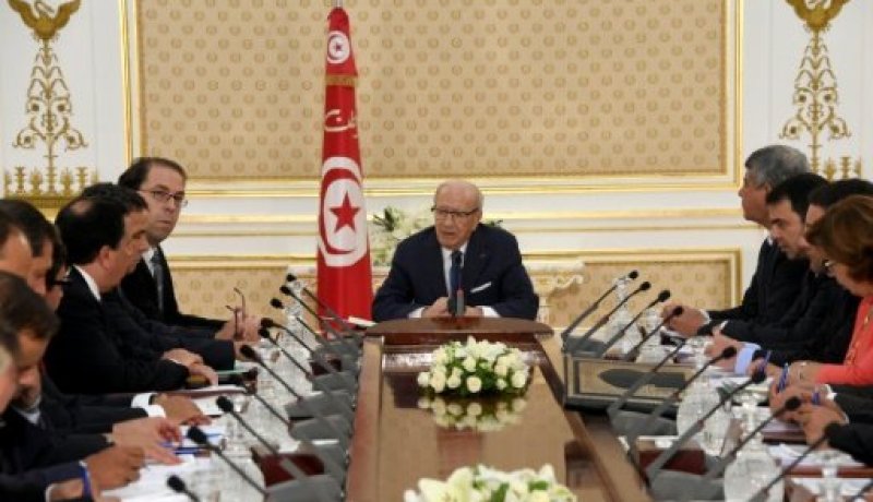 الحكومة التونسية تطالب القضاء العسكري بحظر حزب التحرير الإسلامي