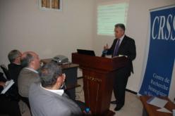 خبراء وباحثون جزائريون يحذرون من العمليات العسكرية والتدخل برا في الأراضي الليبية