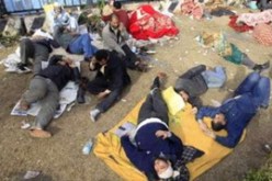 المعتصمون في ميدان التحرير بالقاهرة لليوم الرابع عشر على التوالي