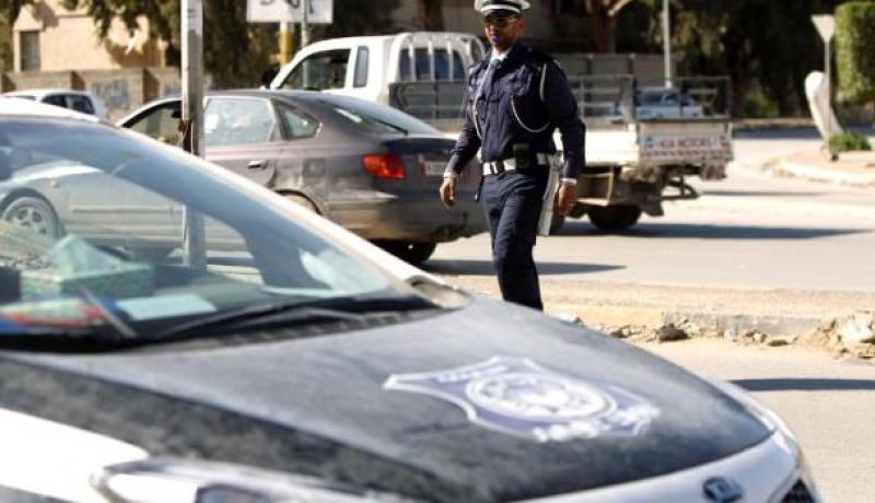 مقتل 50 شخصا على الأقل في اعتداء على معسكر تدريب للشرطة بليبيا