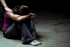 مذبوحة الوريد لأني يتيمة الأب ومن كان لي قريبا