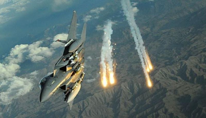 مقتل وجرح العشرات من الحوثيين جراء  قصف للتحالف باليمن