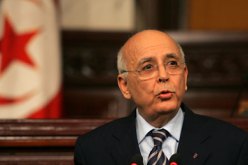 الغنوشي يستقيل من رئاسة الحكومة التونسية المؤقتة