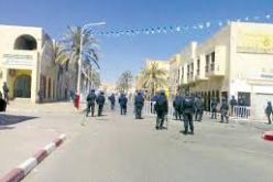 أنصار فرحات مهني يحاصرون مركز أعيان قصر غرداية
