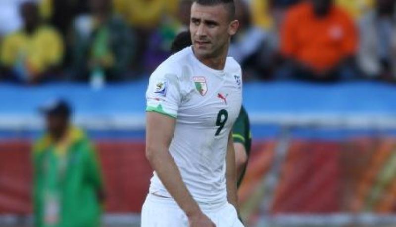 غـزال يـفضل الـمراحيض لاسـتجماع قـــواه!!