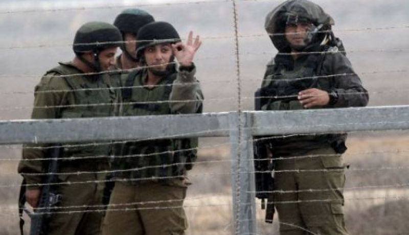 القوات الاسرائيلية تحتجز محافظ رام الله والبيرة