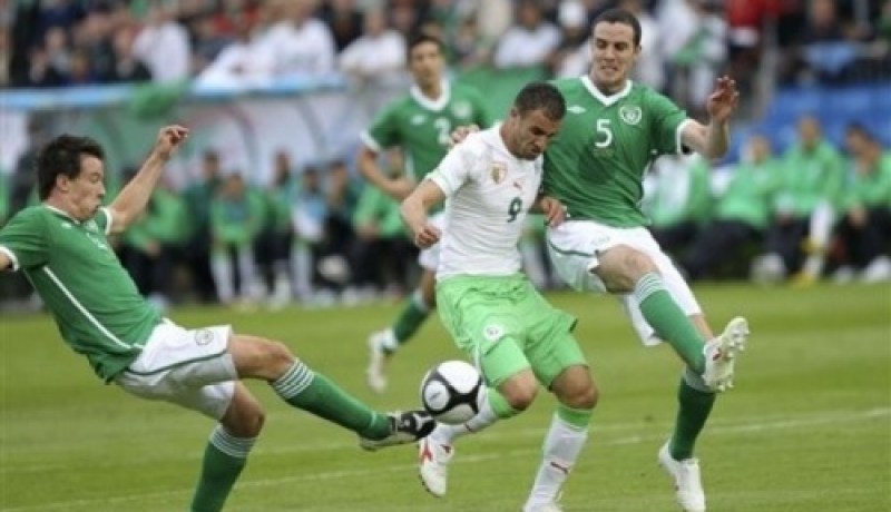 الدفاع والهجوم في حاجة إلى عمل أكـــبر والصـراع سيكون على أشده في وسط الميدان