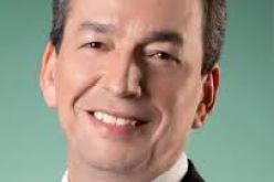 عمارة بن يونس يضع بسطيف حجر إنجاز سوق الجملة للخضر و الفواكه