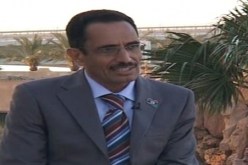 الثوار الليبيون يتوقعون عرضا من القذافي قريبا جدا