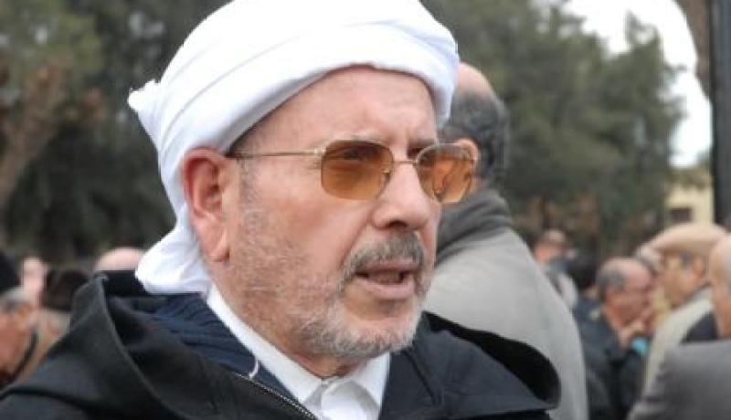 جدال قبل دفن الميت