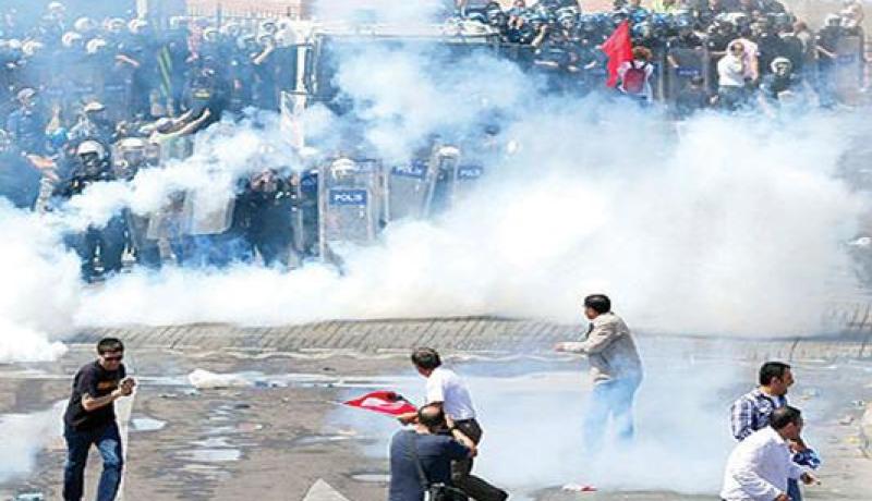 فرنسا تدعو تركيا الى 'ضبط النفس' حيال المتظاهرين