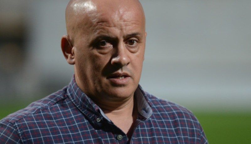 بالفيديو..عمر غريب يسخر من المولودية!