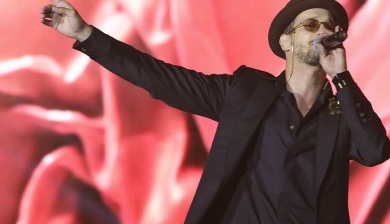 بعد الحادث المأساوي لحفله بالجزائر..سولكينغ يـعود لنشاطه الفني