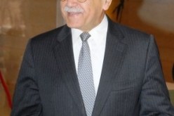 ولا سيناتور يهتم بالدفاع