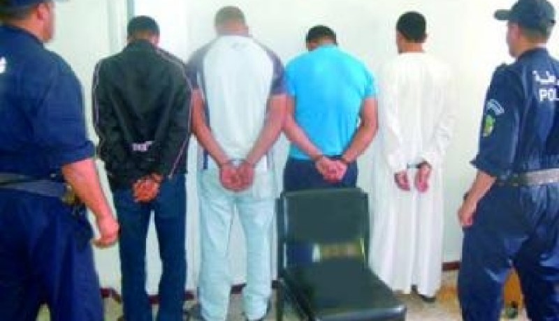 توقيف 4 أشخاص وحجز زهاء 500 غرام من الكيف المعالج في مستغانم