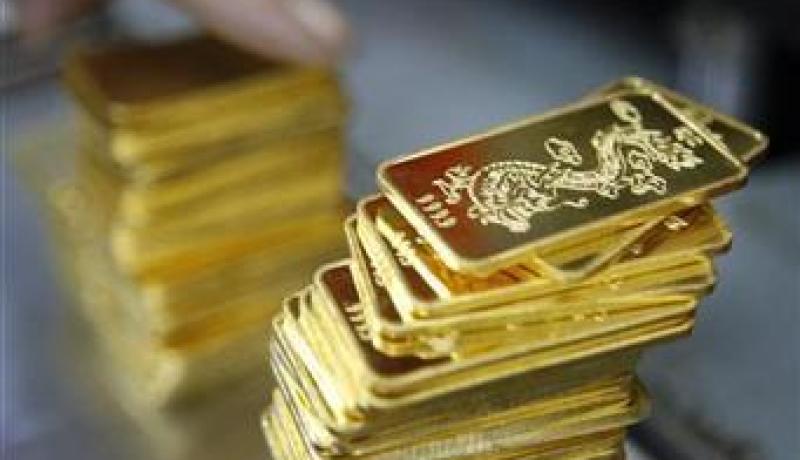 الذهب يرتفع قليلا مع استمرار الاضطرابات الاقتصادية