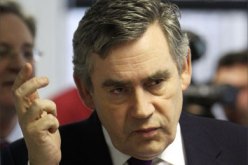 براون يدلي بشهادته بحرب العراق