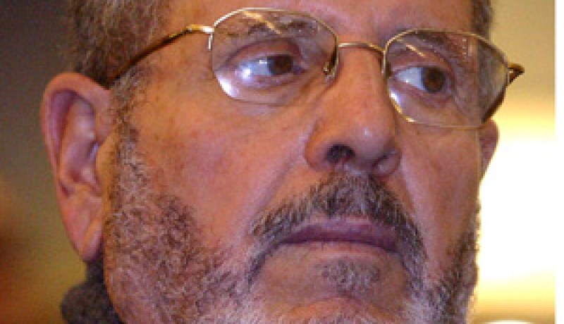 الوزير يتحاشى بوعمران الشيخ