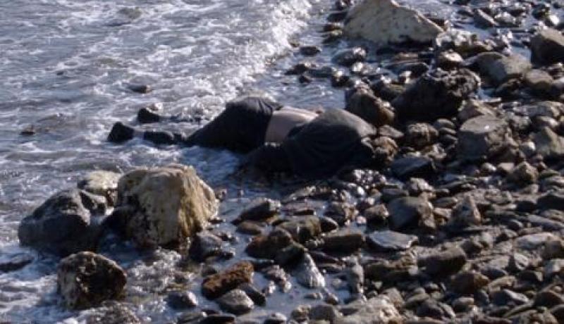 مصرع 20 مهاجرا بساحل اليونان