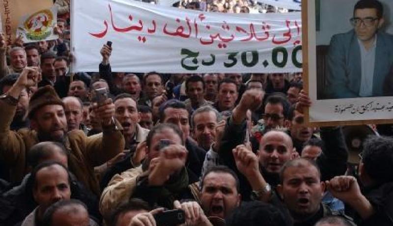 الأساتذة يقاطعون إضراب السناباست في يومه الأول