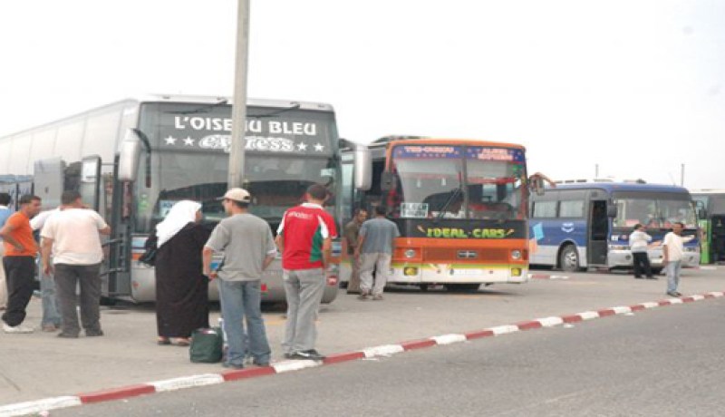 أصحاب حافلات نقل المسافرين يغلقون مداخل و مخارج تيزي وزو