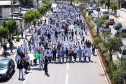 الأطباء المقيمون في الجزائر يواصلون الإضراب حتى الوصول إلى حلول ملموسة