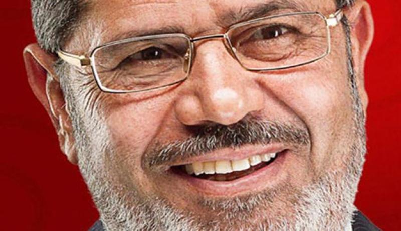 مرسي يشكو انقطاع الكهرباء في بيته